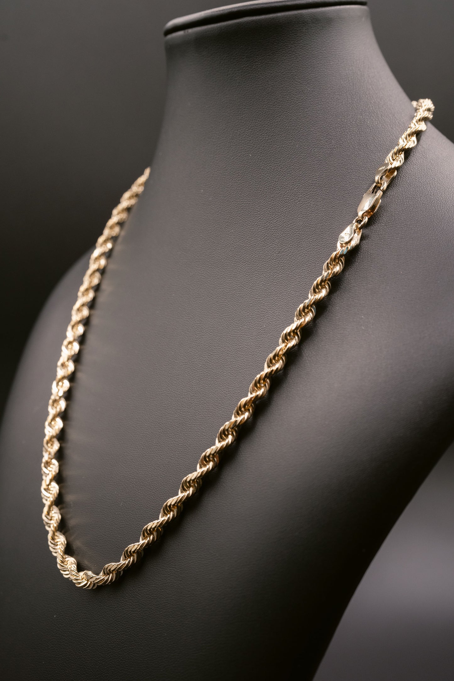 (18KT) 6MM - 10MM: Yellow Gold Diamond Cut Rope Chain