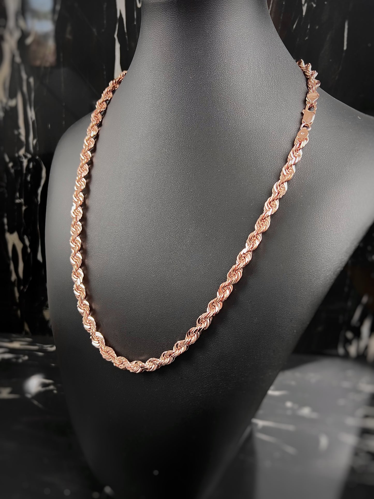 (14KT) 6MM - 10MM: Rose Gold Diamond Cut Rope Chain